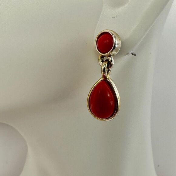 Red and gold tone drop post earrings - Picture 6 of 6